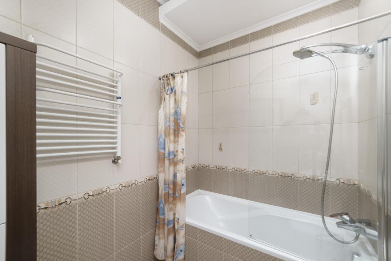 Katerynyska 2 Level Apartment With Sauna Odessa Zewnętrze zdjęcie