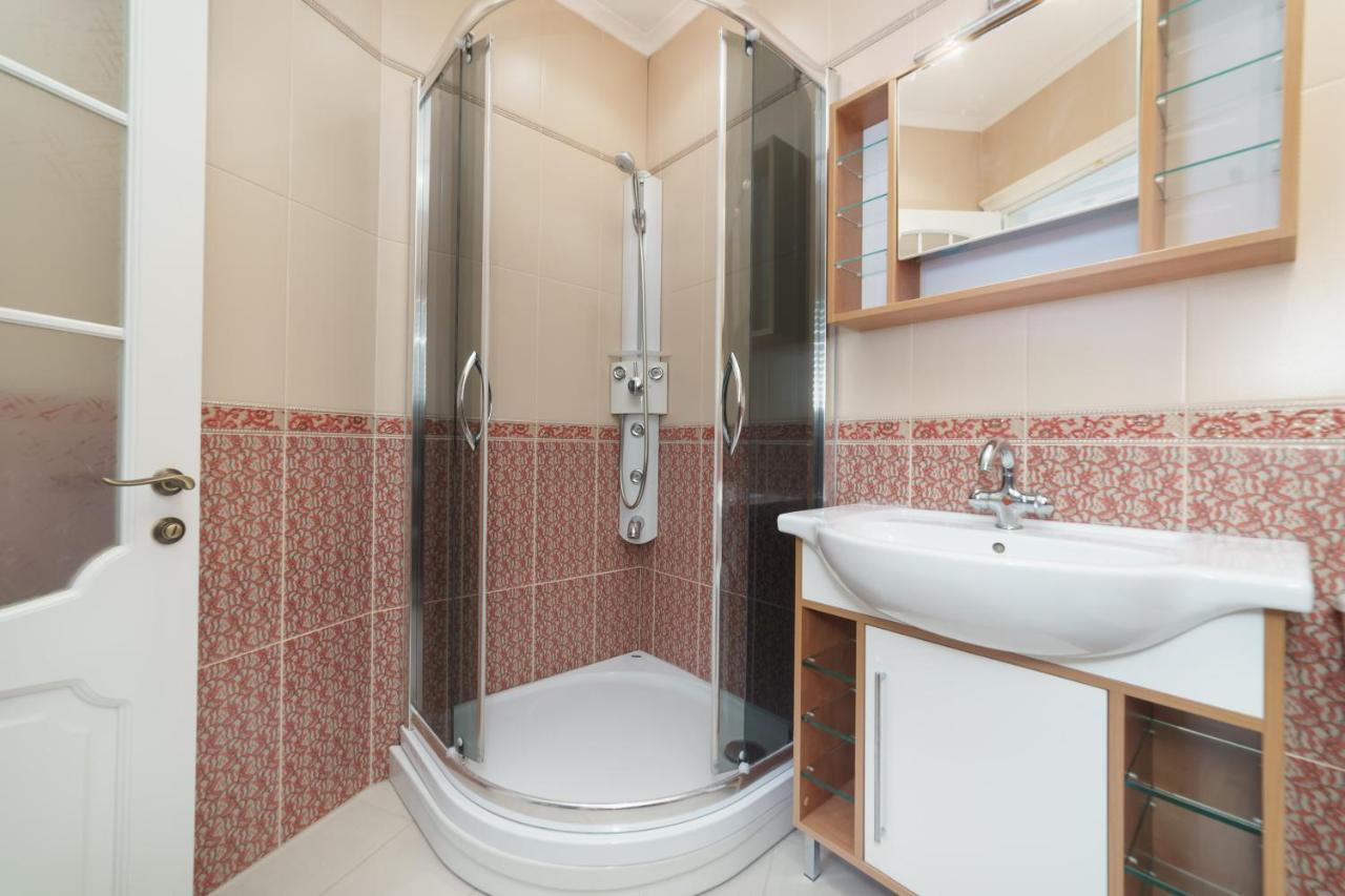 Katerynyska 2 Level Apartment With Sauna Odessa Zewnętrze zdjęcie