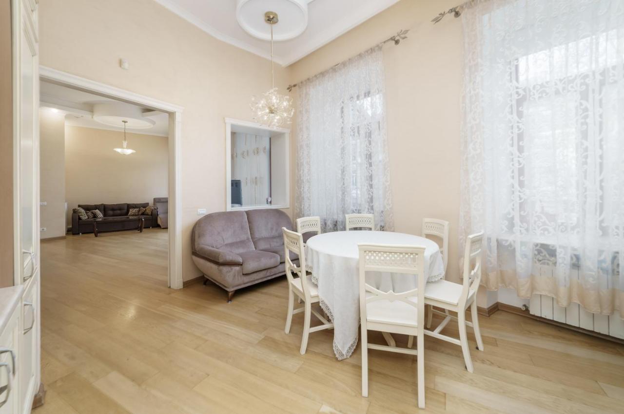 Katerynyska 2 Level Apartment With Sauna Odessa Zewnętrze zdjęcie